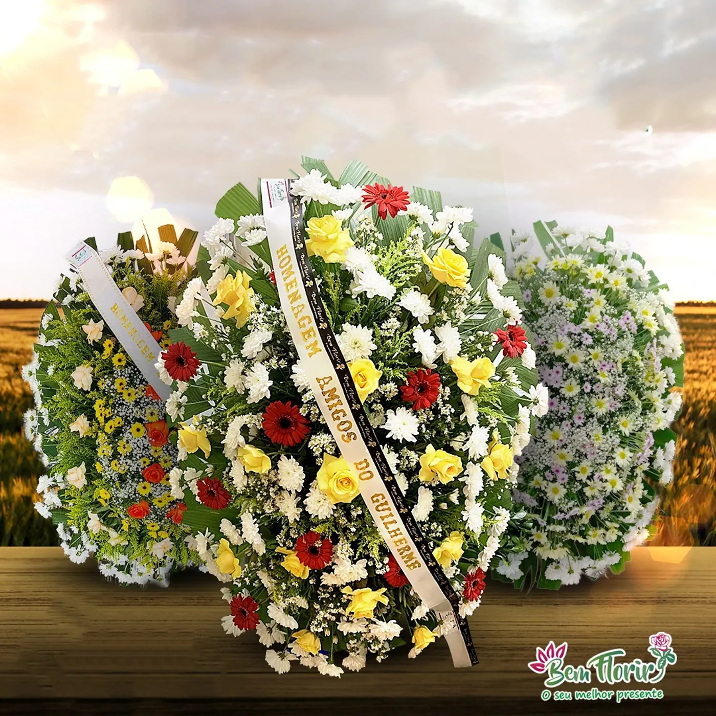 Coroas de flores para homenagem fúnebre